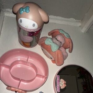 4pcs Sanrio My Melody Pink and Mint Trinket Set